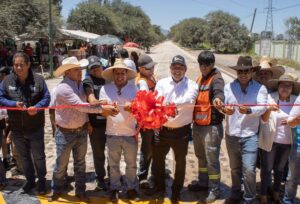 La Estancia mejora su acceso principal con obra impulsada por habitantes y Gobierno Municipal