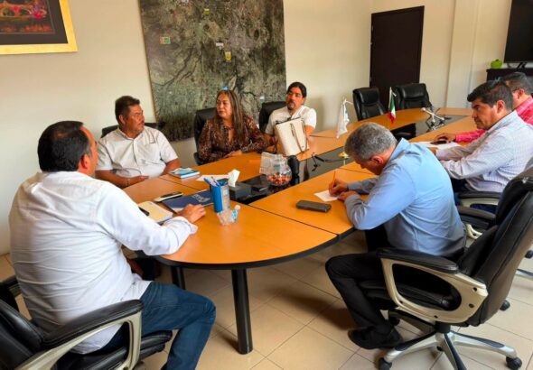 Fortalecen diálogo con habitantes de Ranchos Unidos