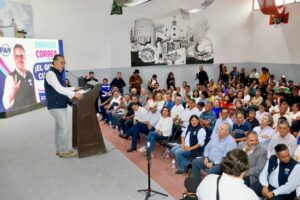 Enrique Correa rinde cuentas y llama a defender Querétaro