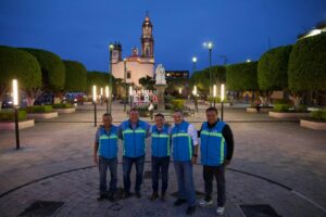 Refuerza Gobierno Municipal alumbrado y seguridad en Centro Histórico de San Juan del Río