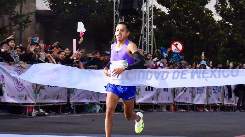 🏃‍♂️🔥 30 MIL CORREDORES TOMARON LA CAPITAL: PERÚ Y ETIOPÍA CONQUISTAN EL MARATÓN CDMX 2026 🇲🇽
