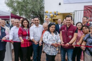 Inaugura Homero Barrera «La Casa de Todos» con más de 150 asistentes en el Distrito 2
