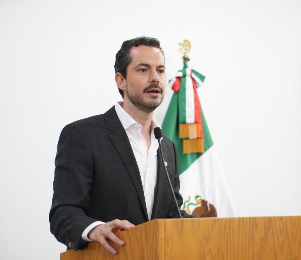 Gobernador debería acudir a rendir su informe al Congreso: Ospital