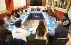 Roberto Cabrera encabeza reunión de Gabinete para dar seguimiento a acciones en San Juan del Río