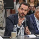 Ospital pide pensar en la justicia intergeneracional ante data centers