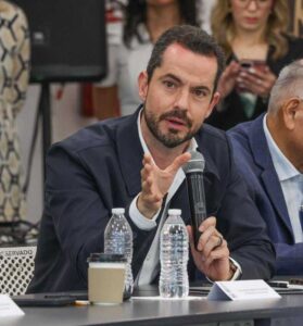 Ospital pide pensar en la justicia intergeneracional ante data centers