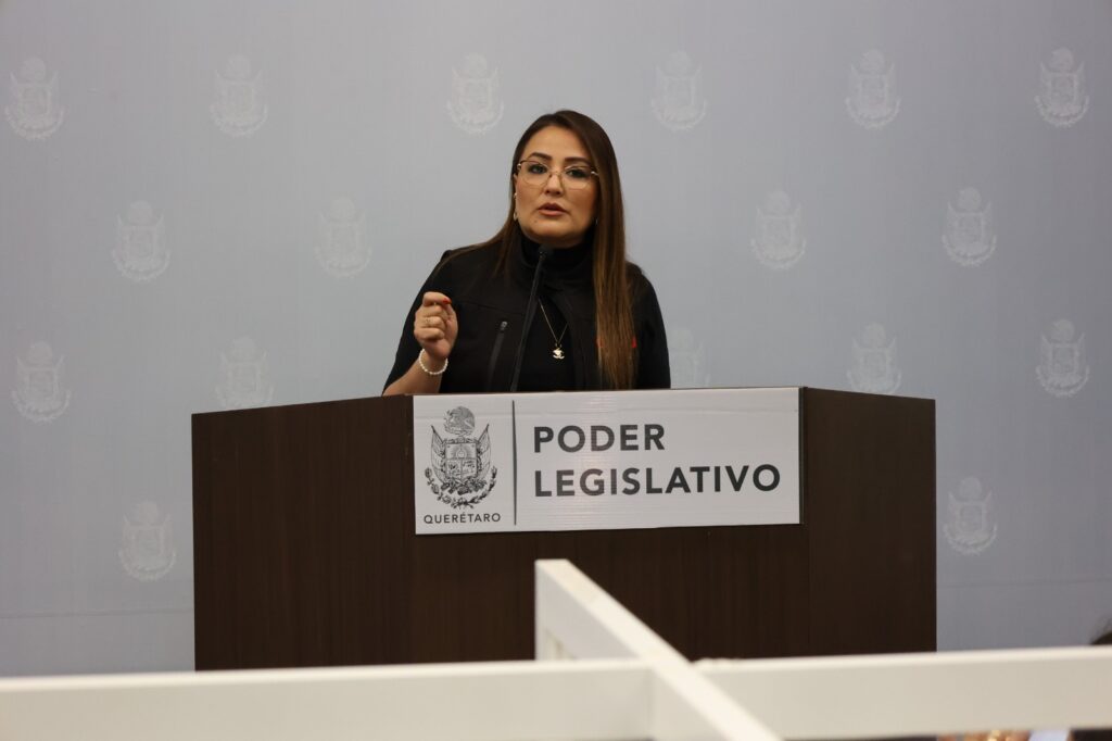 Diputada Claudia Díaz Gayou propone penas máximas contra el cártel inmobiliario y el abuso del agua en Querétaro.