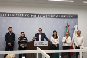 Diputadas y diputados del Grupo Legislativo del PAN presentan iniciativa de ley en materia de movilidad segura y plataformas digitales en Querétaro