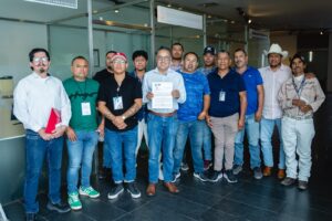 Cada taxi en su sitio”, iniciativa de Enrique Correa para poner orden y dar certeza a taxistas