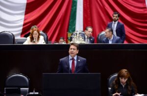 Astudillo refrenda apoyo total a la presidenta Claudia Sheinbaum para reforma de nacionalidad única y soberanía nacional