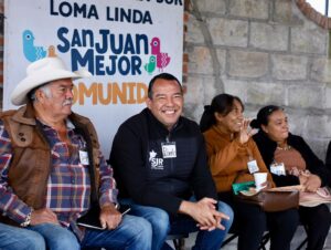 Atienden necesidades de habitantes de San Sebastián Loma Linda, en San Juan del Río