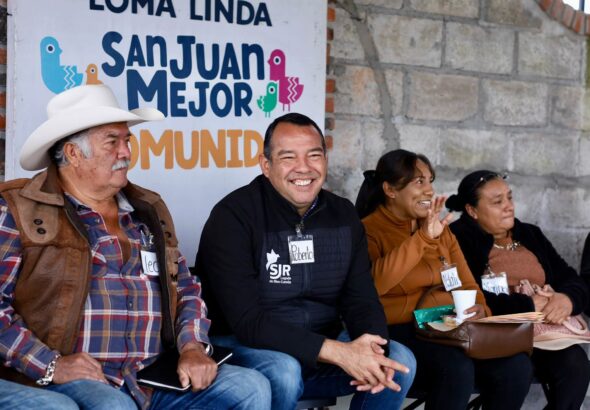 Atienden necesidades de habitantes de San Sebastián Loma Linda, en San Juan del Río