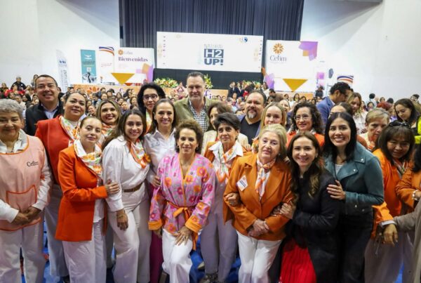 Adriana Meza participa en el 10.º Congreso de CEFIM en San Juan del Río