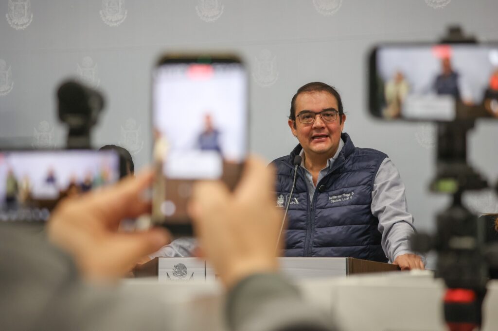 El diputado Guillermo Vega pide a legisladores de Morena exijan a sus diputados federales aumenten el presupuesto para la UAQ