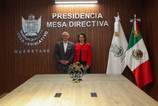 Asume la Diputada Adriana Elisa Meza Argaluza la Presidencia de la Mesa Directiva de la LXI Legislatura; llama a los integrantes a trabajar en equipo por Querétaro.